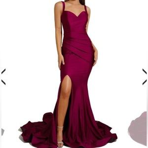 New ! PORTIA AND SCARLETT PS6339 DRESS Color Plum Size 6 NWT!